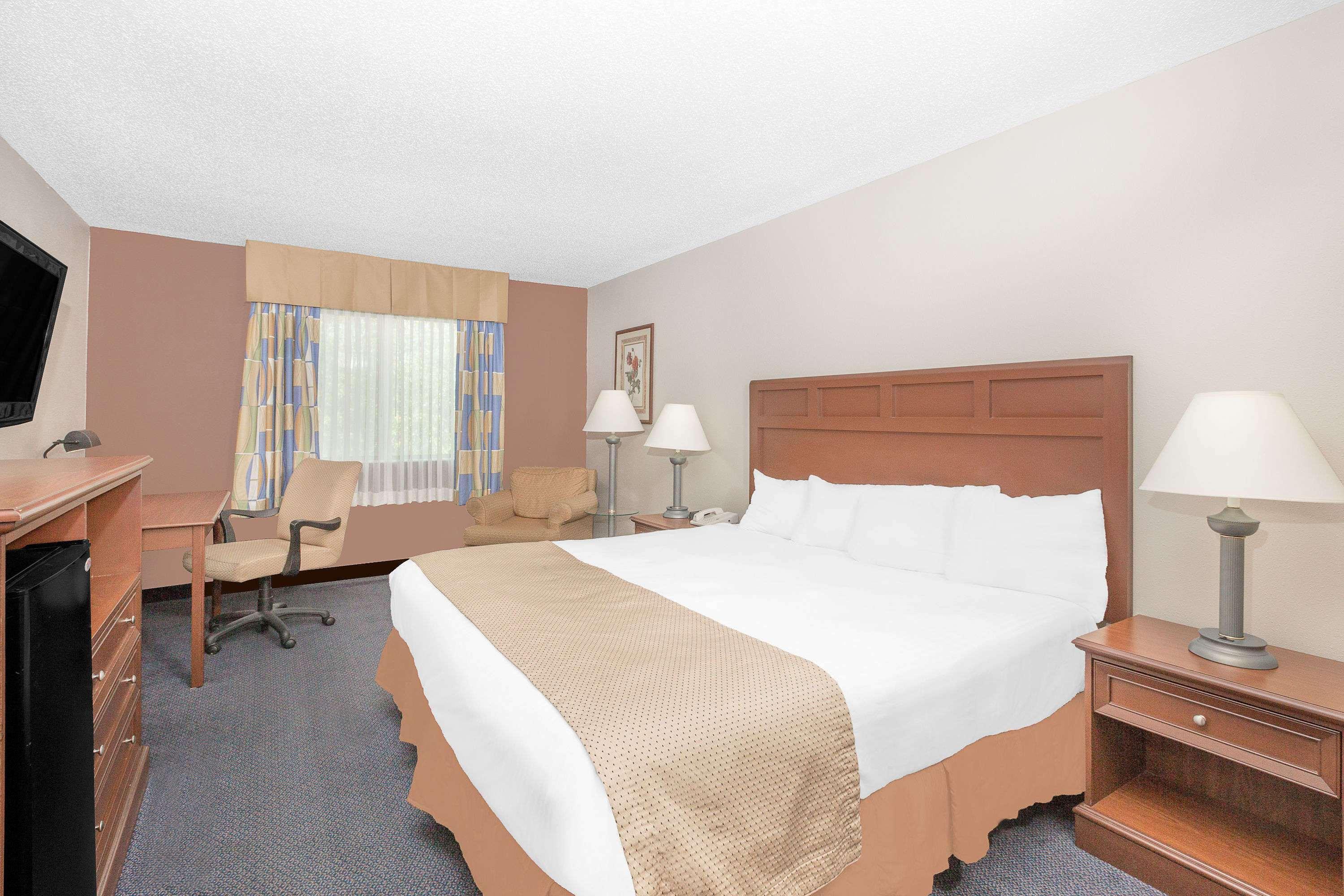 Baymont By Wyndham Boone Hotel Buitenkant foto